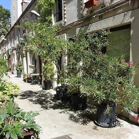 Cite Pilleux - Cozy Apartment In A Private Lane Paris Exterior photo
