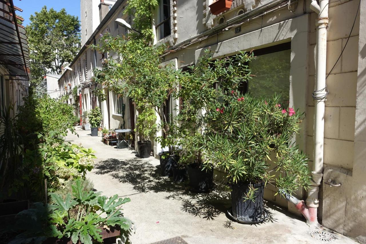 Cite Pilleux - Cozy Apartment In A Private Lane Paris Exterior photo