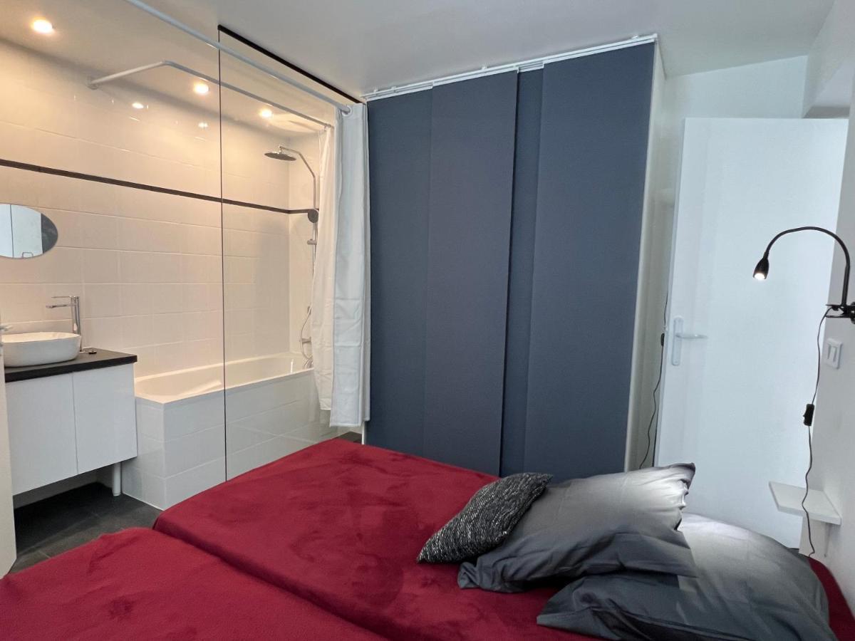 Cite Pilleux - Cozy Apartment In A Private Lane Paris Exterior photo
